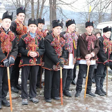 Fetal Hut - плідна хата بيت للعطل *